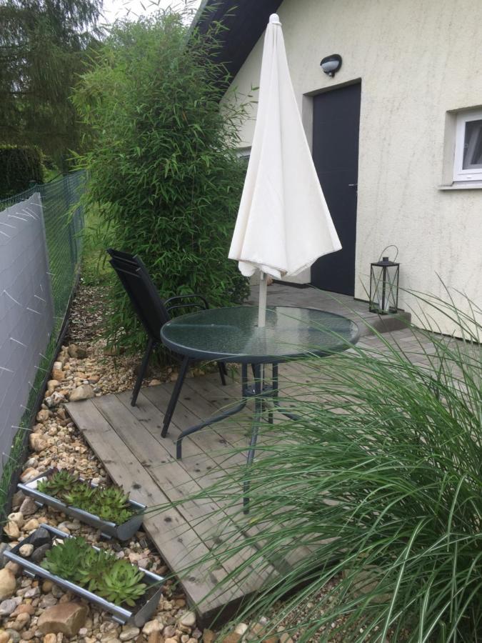 Studiovy Apartman V Zahrade Police nad Metují 外观 照片